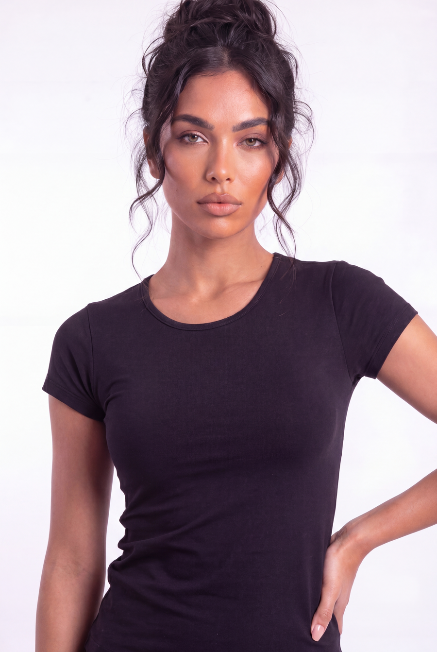 Essential Round Shirt